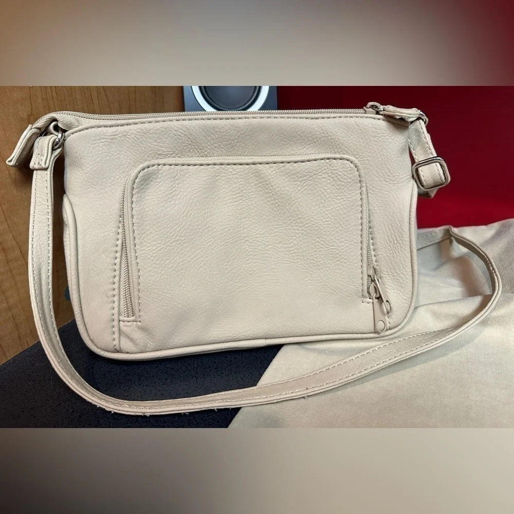 Alfred Dunner Small Tan Faux Leather Crossbody Bag
